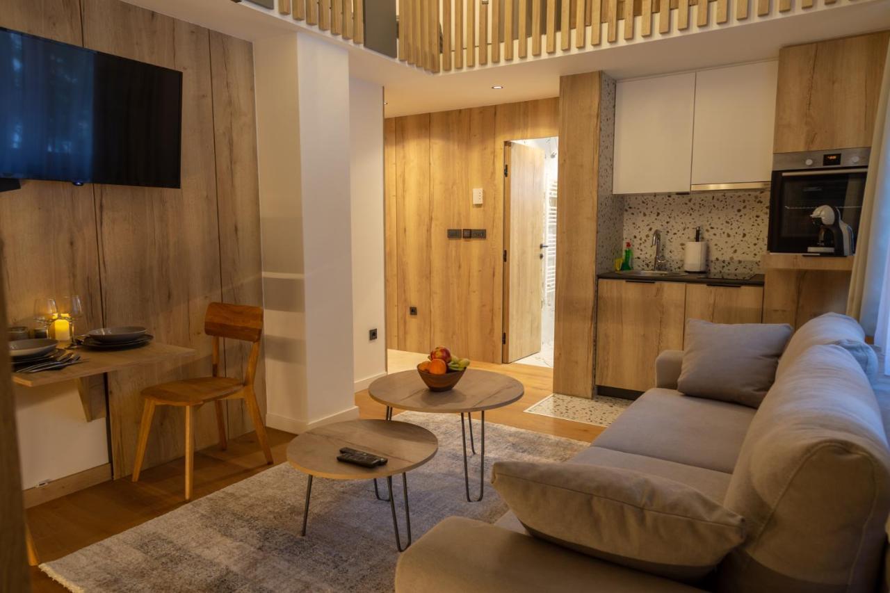 Luxury Apartments Anja ヤホリナ エクステリア 写真